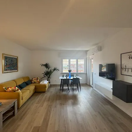 Sunny With A Soul Apartment *